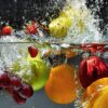 Aprint Decor Vinilo Decorativo para Lavavajillas, Medidas Estandar 67 cm x 76 cm, Salpicar Frutas y Verduras en el Agua - Imagen 4