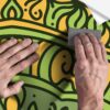 Aprint Decor Vinilo Adhesivo Decorativo para Puertas. 83cm x 204cm. Mandala, Tonos Verdes - Imagen 4
